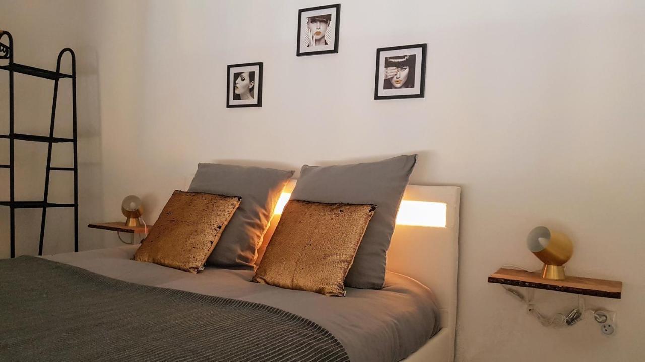 Les Nuits D'Anis - Appartements Hypercentre Le Puy-en-Velay Exterior foto